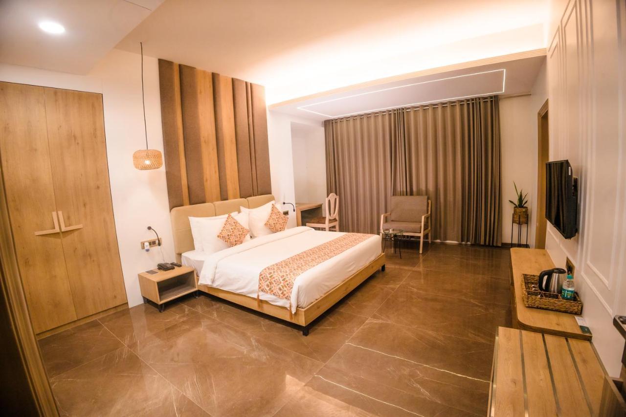 Hotel Mirana , Tinsukia Dış mekan fotoğraf